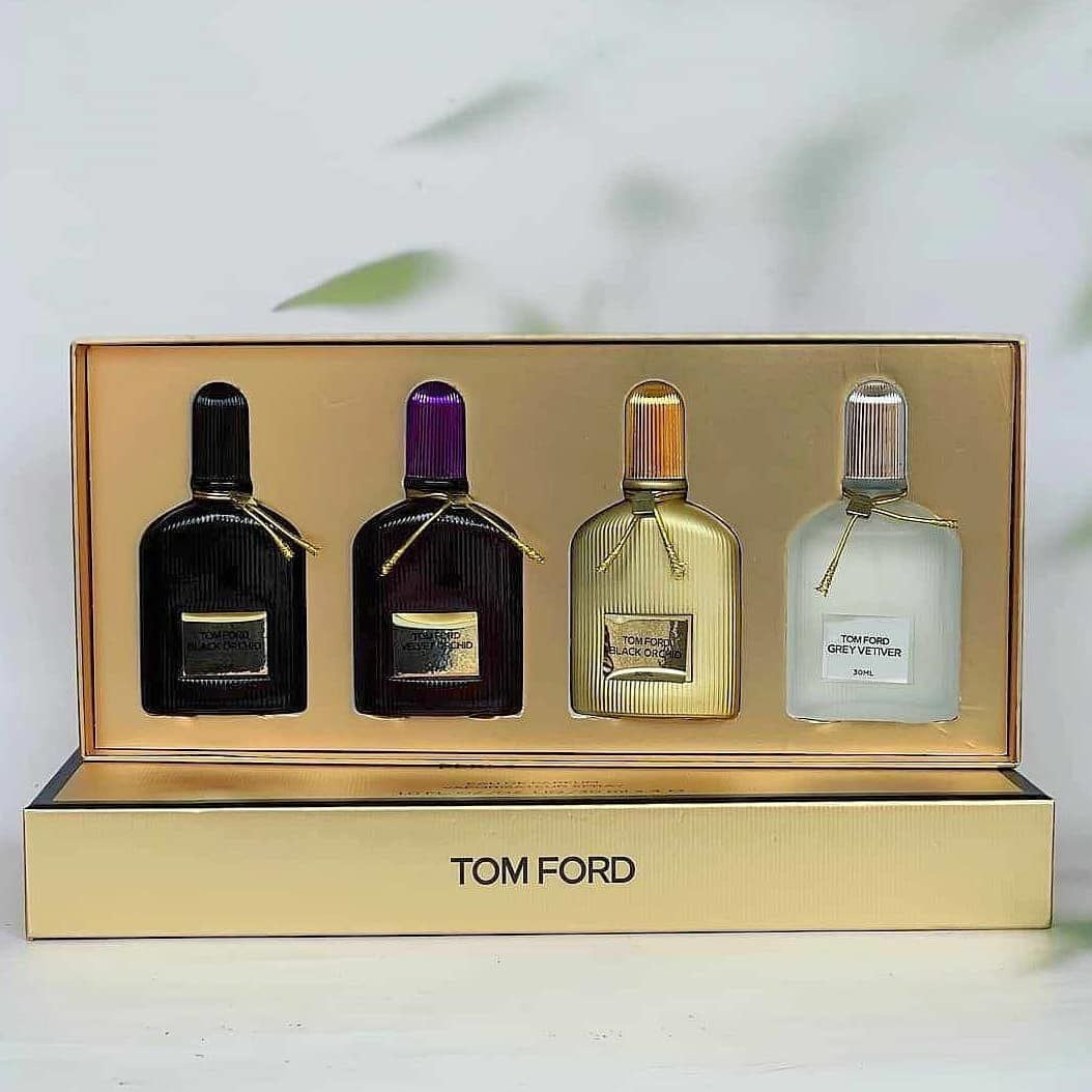 TOM FORD